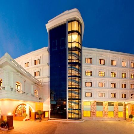 Anandha Inn Convention Centre And Suites Puduččéri Exteriér fotografie
